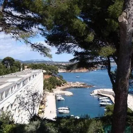 Appartement Boulevard Des Graviers Bandol